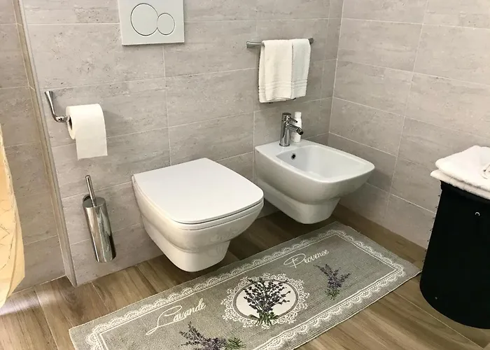 Dimora Del Riccio بيت ضيافة