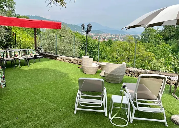 Dimora Del Riccio بيت ضيافة 4*