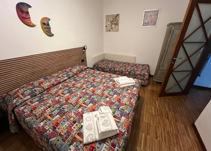 بيت ضيافة Dimora Del Riccio بيرغامو